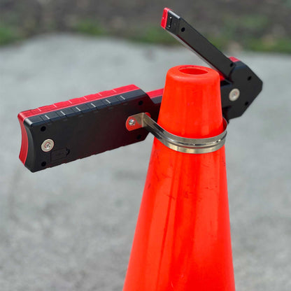 LED Traffic Warning Arrow – Red – Case Pack of 10